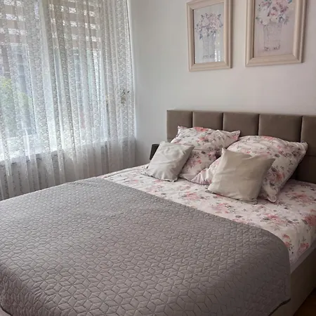 Apartment Lopuskiego 16