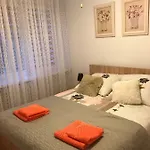 Lopuskiego 16 קולובז'ג