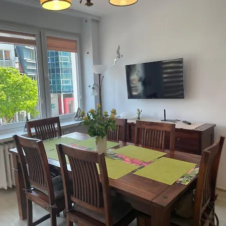 Appartamento Lopuskiego 16 *