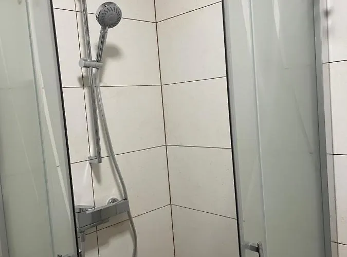 Lopuskiego 16 شقة كولوبرزيغ